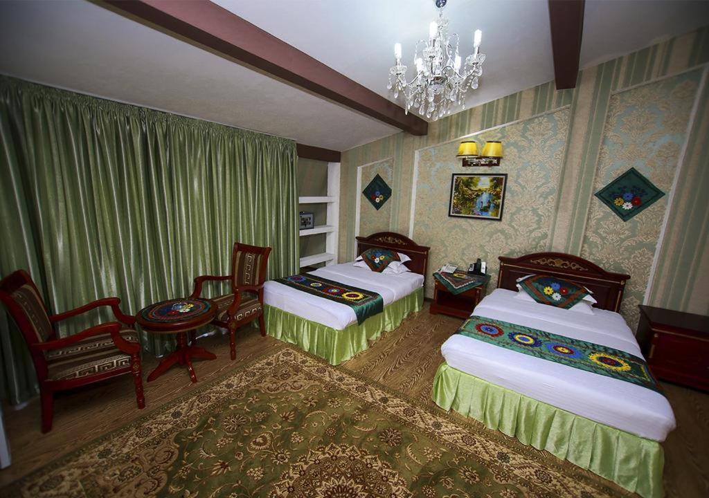 Oriyo Dushanbe Hotel Luaran gambar