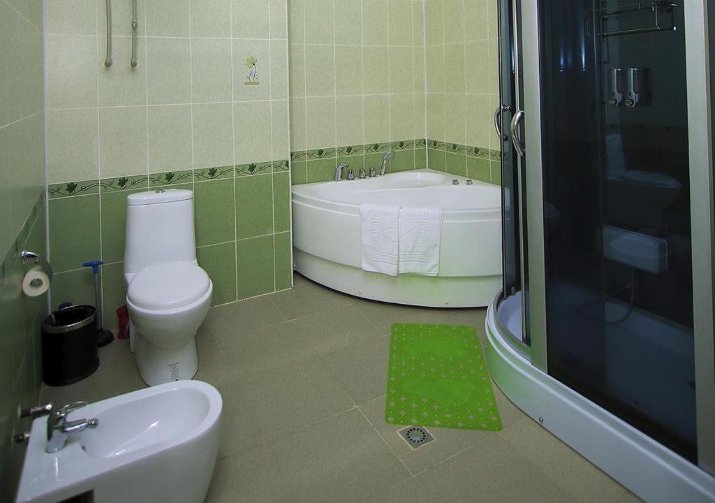 Oriyo Dushanbe Hotel Luaran gambar