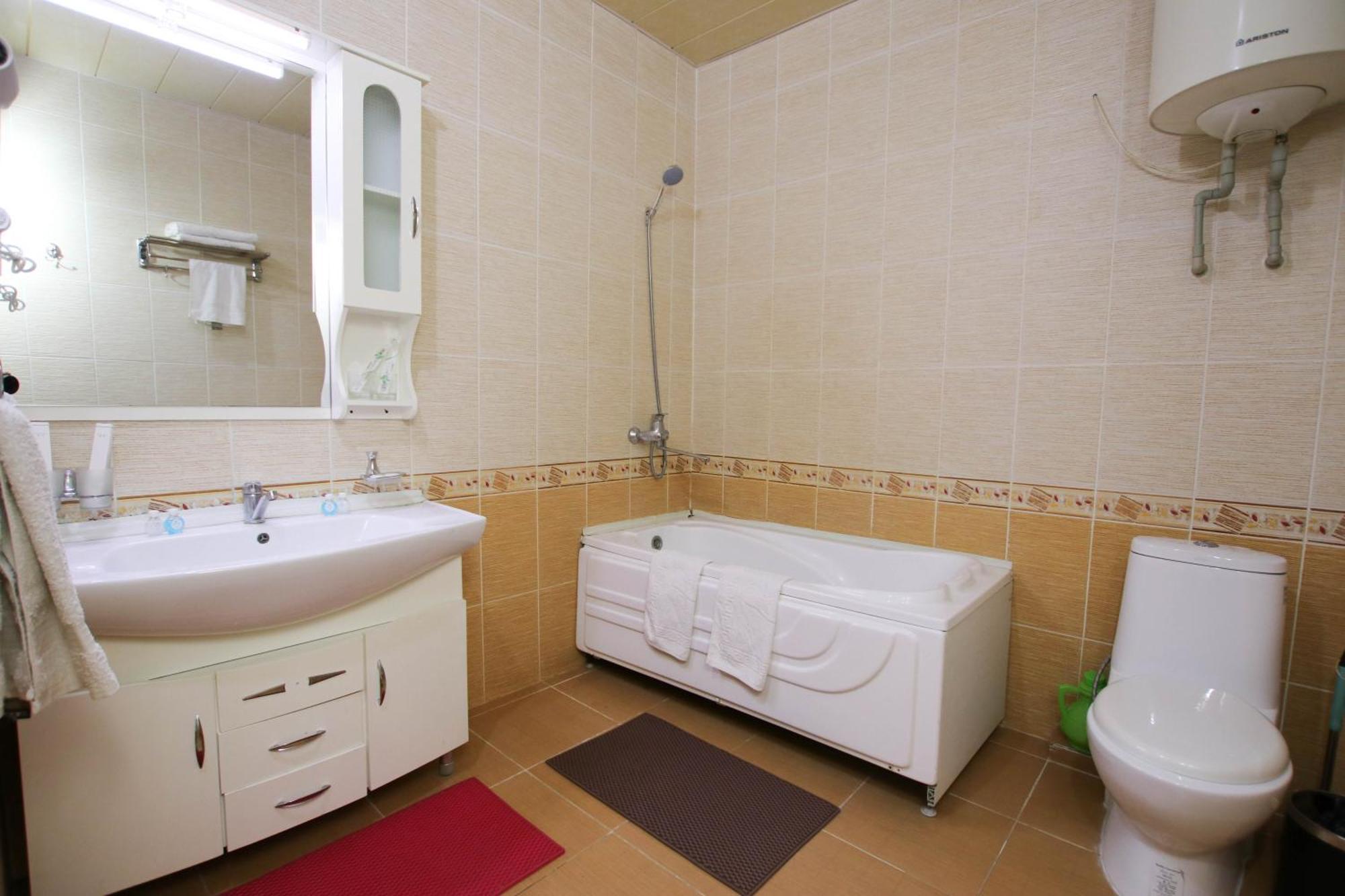 Oriyo Dushanbe Hotel Luaran gambar