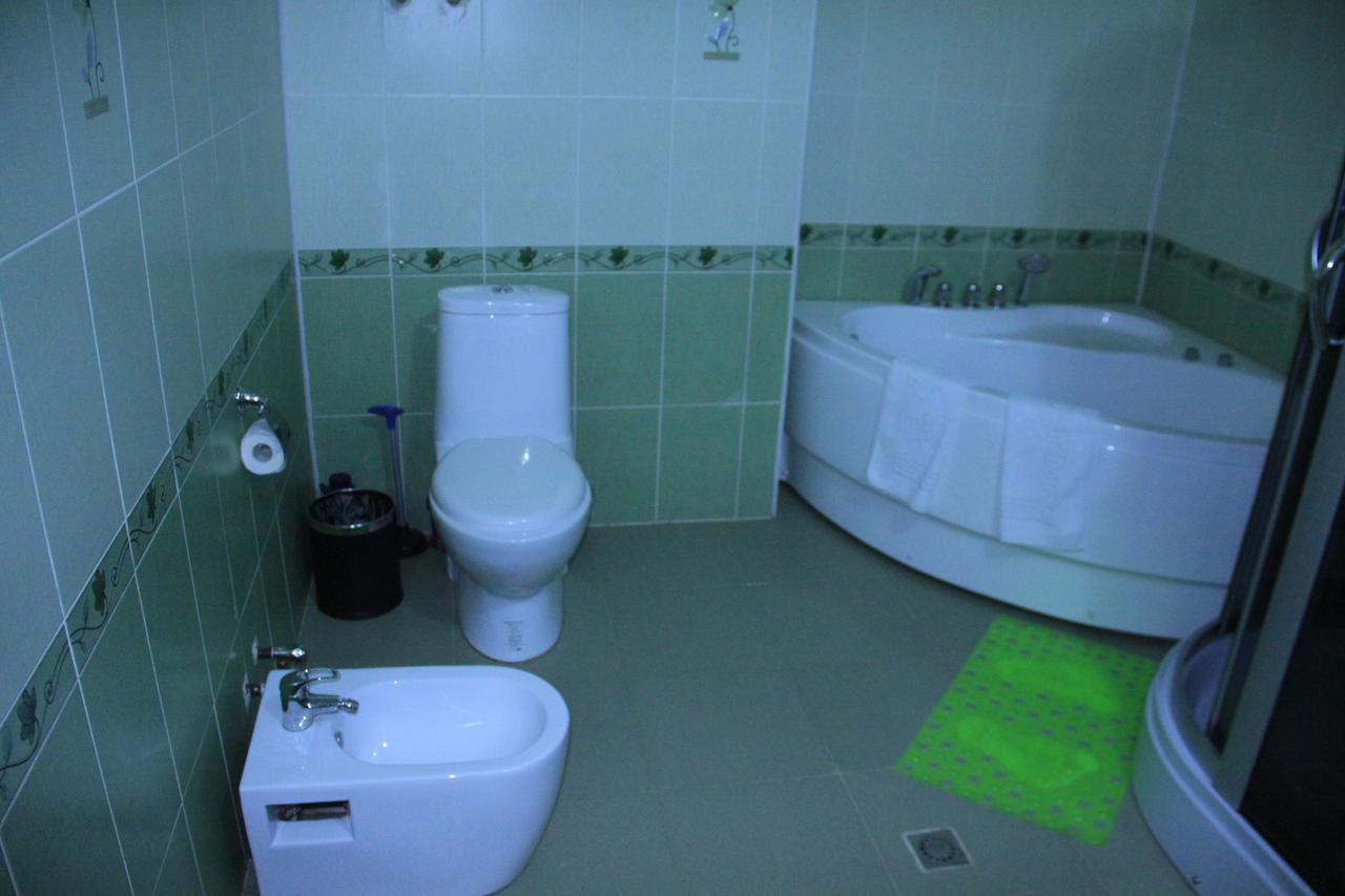 Oriyo Dushanbe Hotel Luaran gambar