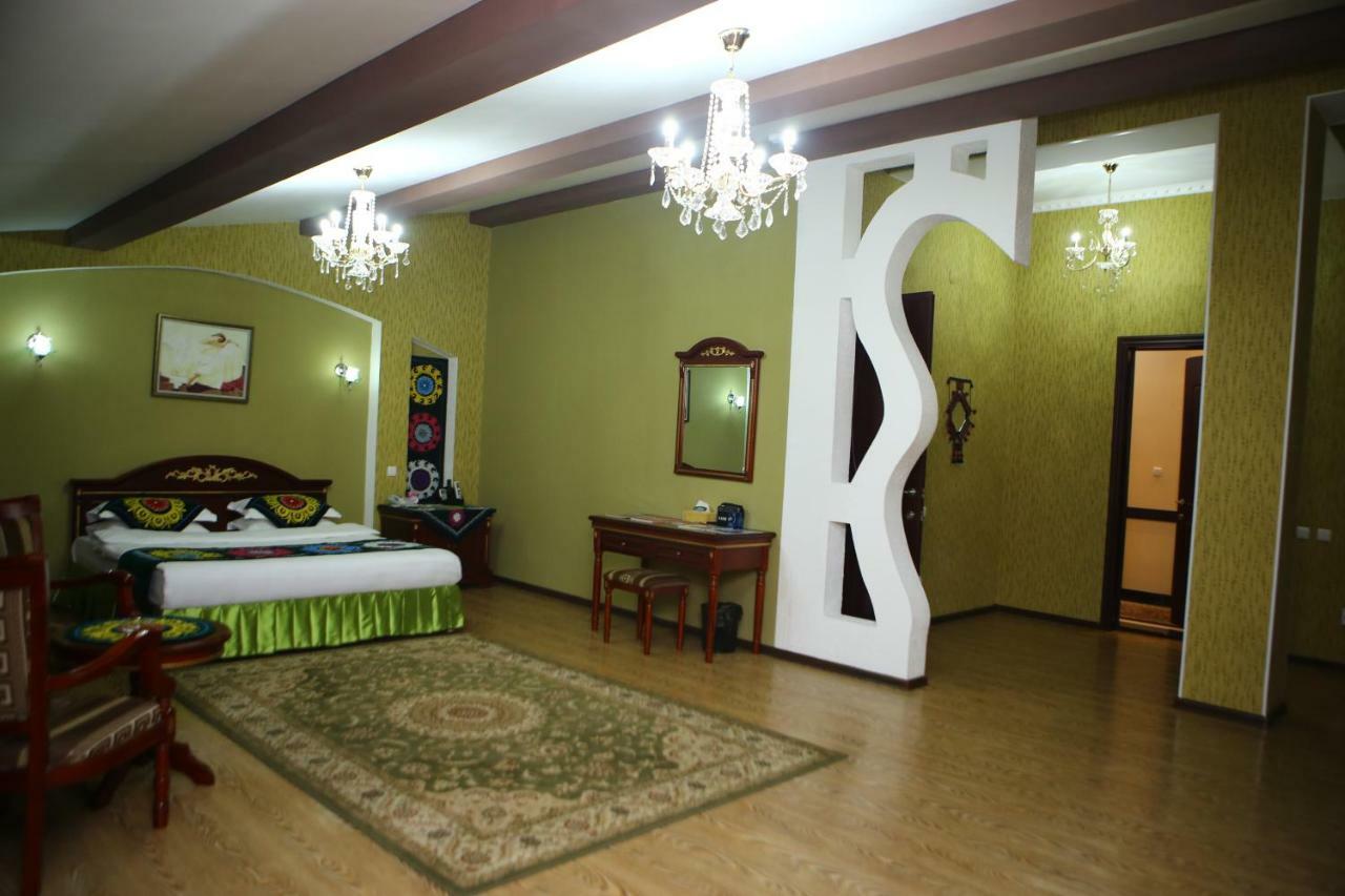 Oriyo Dushanbe Hotel Luaran gambar